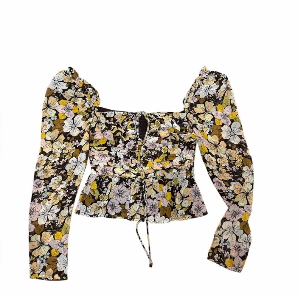 Toni Top in Brown & Yellow Floral
ASTR THE LABEL XS - Picture 6 of 9